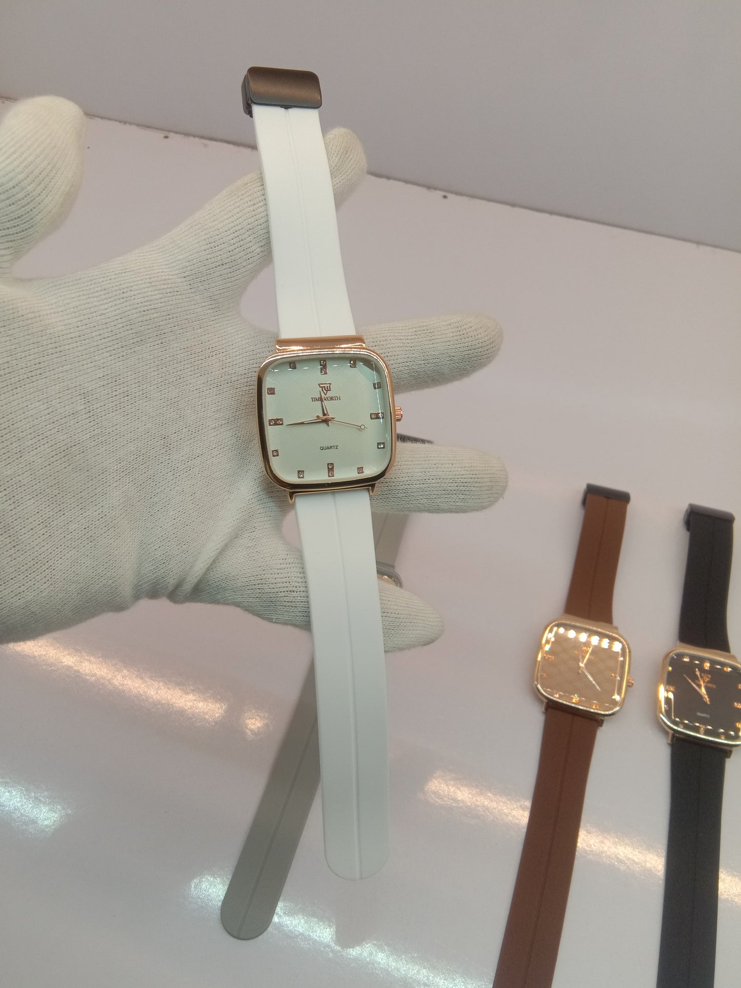 Royal Silicone-Strap Watches with Master-Lock With Multi-Color Sport & Casual Use