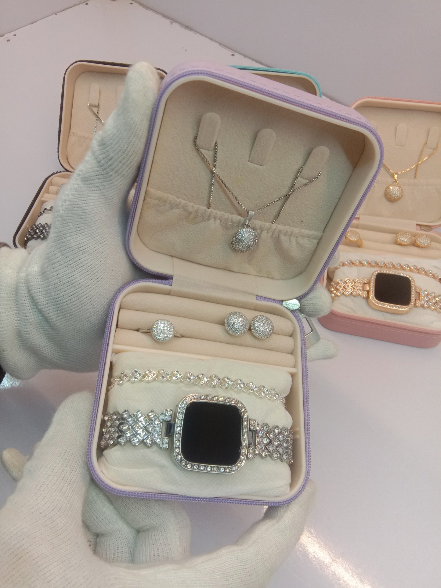 Top Trending Touch Watch With Beautiful Bracelet + Jewellery Set + Gift Box Packaging For Girls & Women