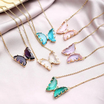 Crystal Butterfly Chain Locket 🦋 - A Symbol of Elegance and Grace